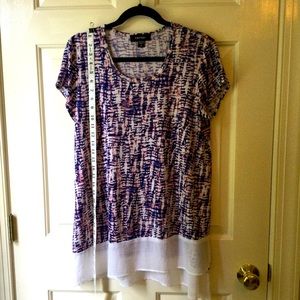 Karen Kane top M medium
